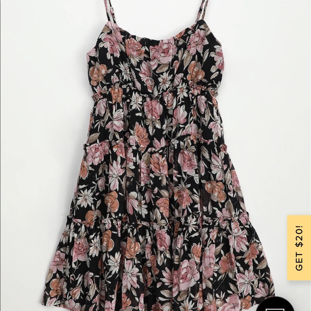 Lulus “Lush” Flaunt Factor Black Floral Print Tiered Babydoll Dress Sixe XS
